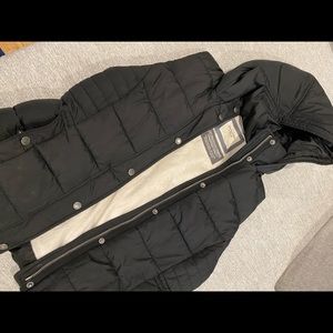 Abercrombie & Fitch Women’s Puffer Vest